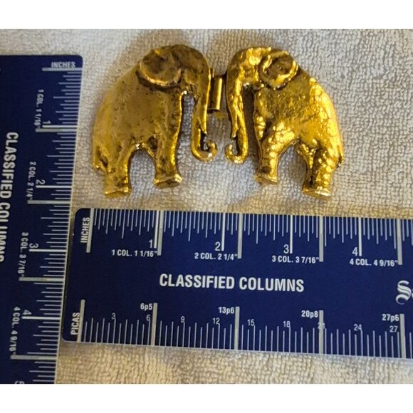 Gold Tone Double Elephant Metal Belt Buckle - Picture 6 of 7